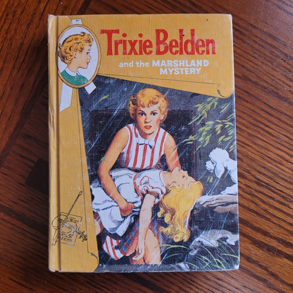 Trixie Belden - Marshland Mystery - Vintage storybook -MCMLXII  1962